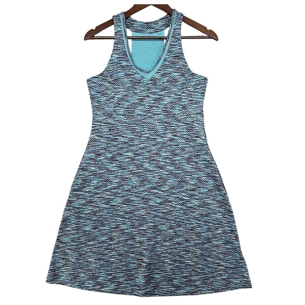 MPG Dress Women M Blue Wave Pattern Racerback‎ Athletic Pockets Removable Pads